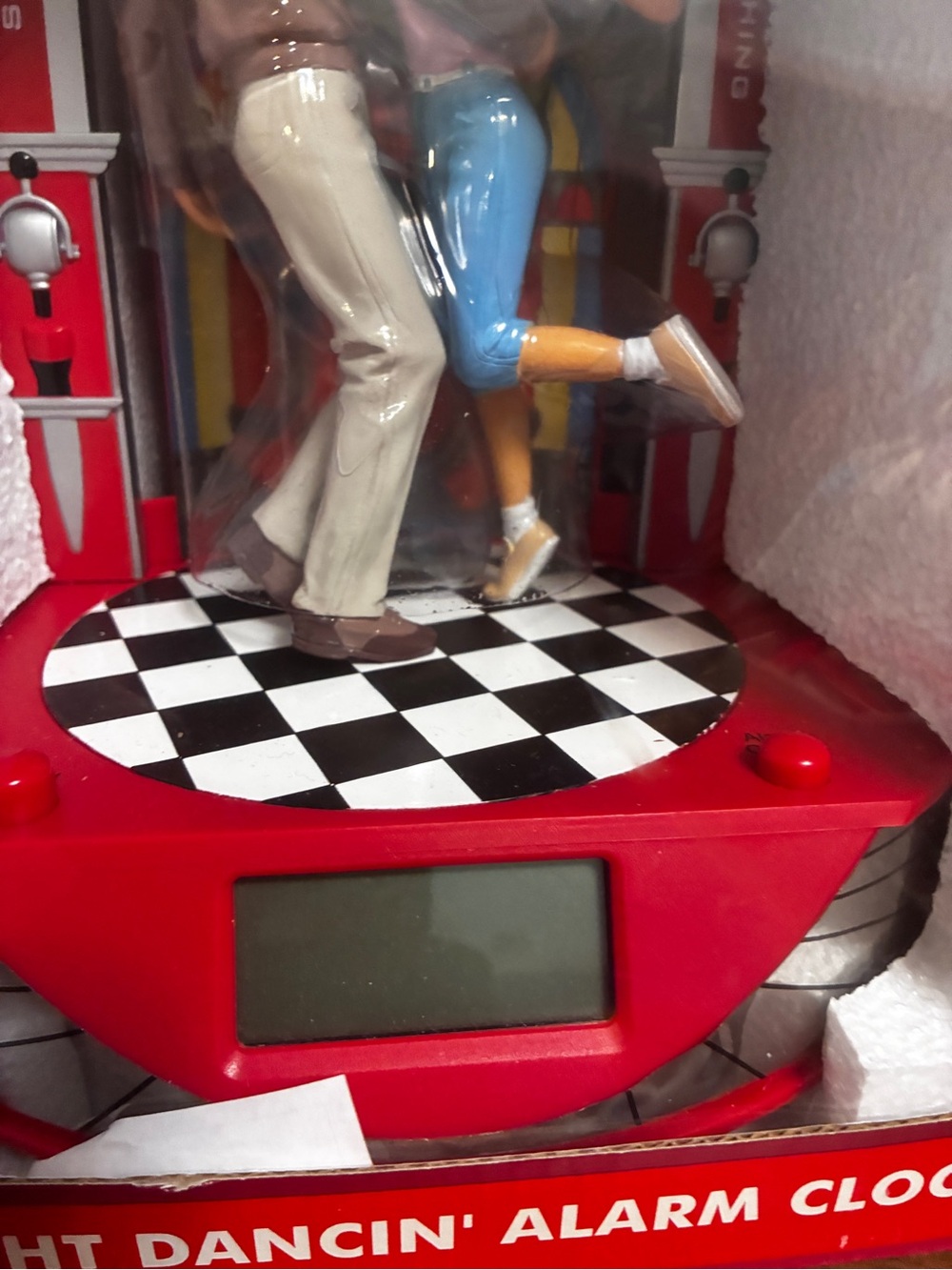 Vintage Coca-Cola Date Night Dancin’ Alarm Clock - Picture 3 of 6